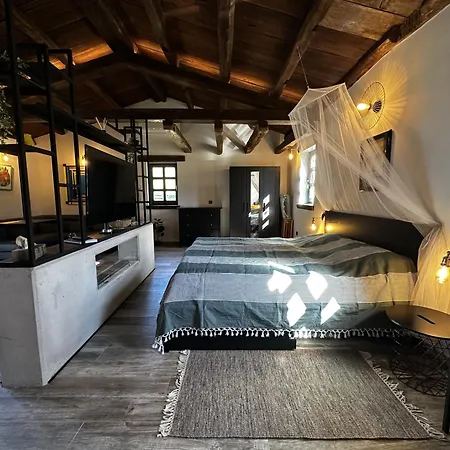 Casa Toni With Whirpool In Kastelir, Istria Cerjani