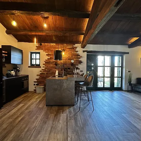 Casa Toni With Whirpool In Kastelir, Istria Holiday home