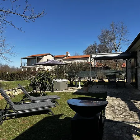 Casa Toni With Whirpool In Kastelir, Istria Cerjani