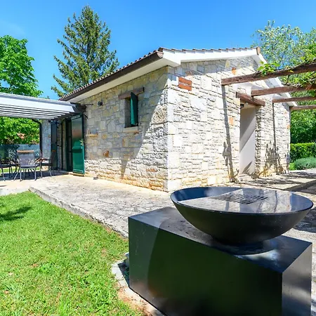 Casa Toni With Whirpool In Kastelir, Istria Holiday home