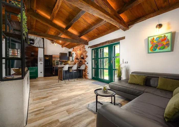 Casa Toni With Whirpool In Kastelir, Istria Feriehus Cerjani